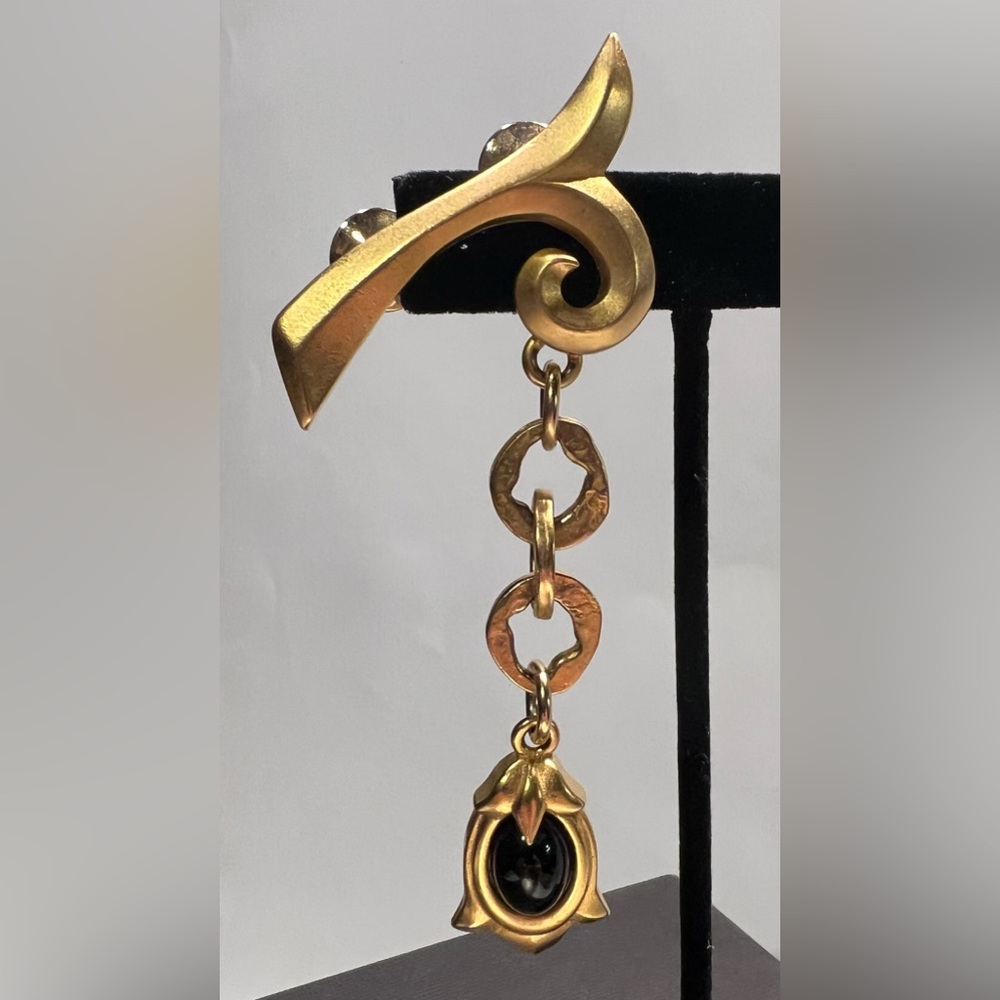 Karl Lagerfeld Couture Lapel Pin